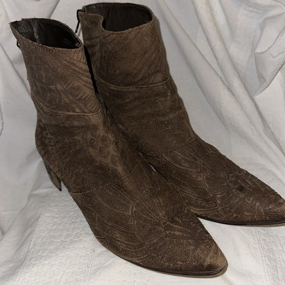 Free People Boots - Picture 2 of 6
